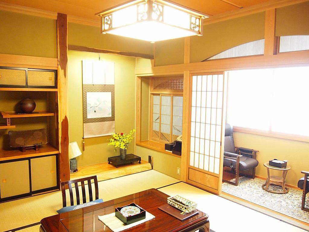 Chuo Hotel Chikuma Exterior foto