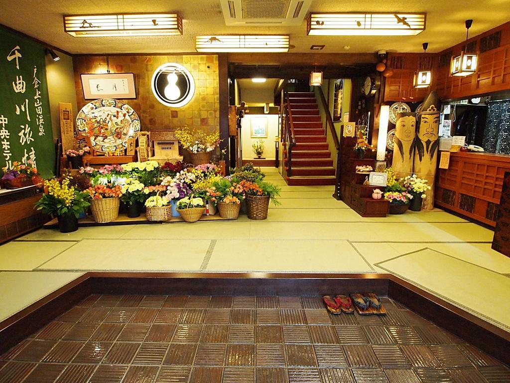 Chuo Hotel Chikuma Exterior foto